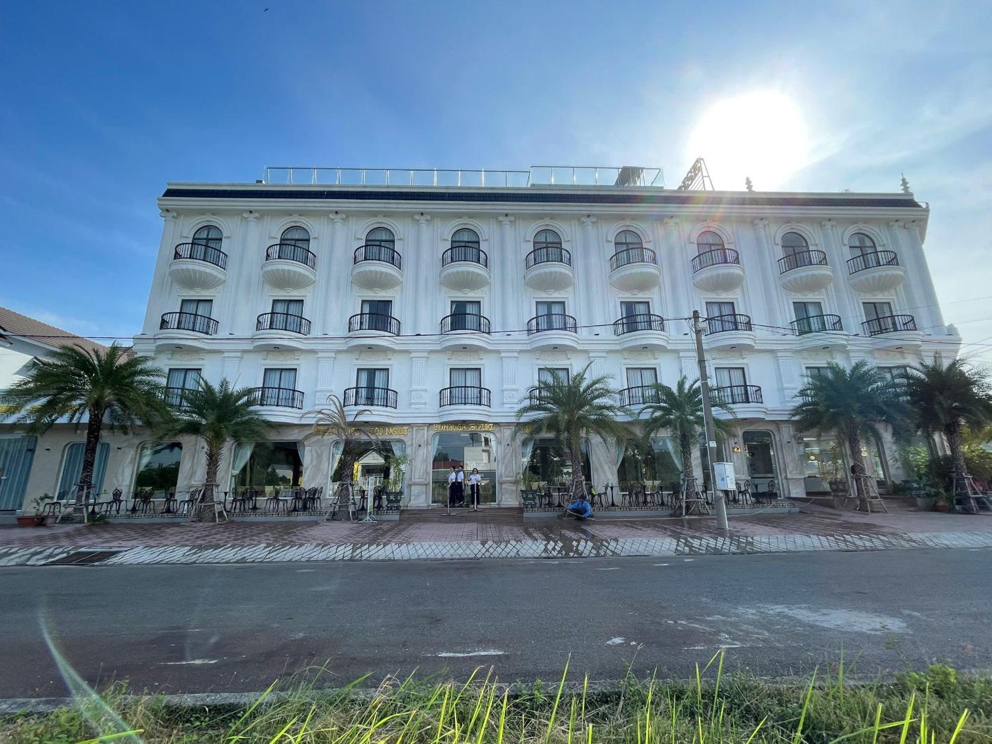 Sunrise Hotel Hà Tiên Kültér fotó